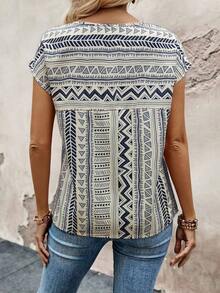 Blusa con estampado geométrico de manga murciélago - Azul - Ver 3