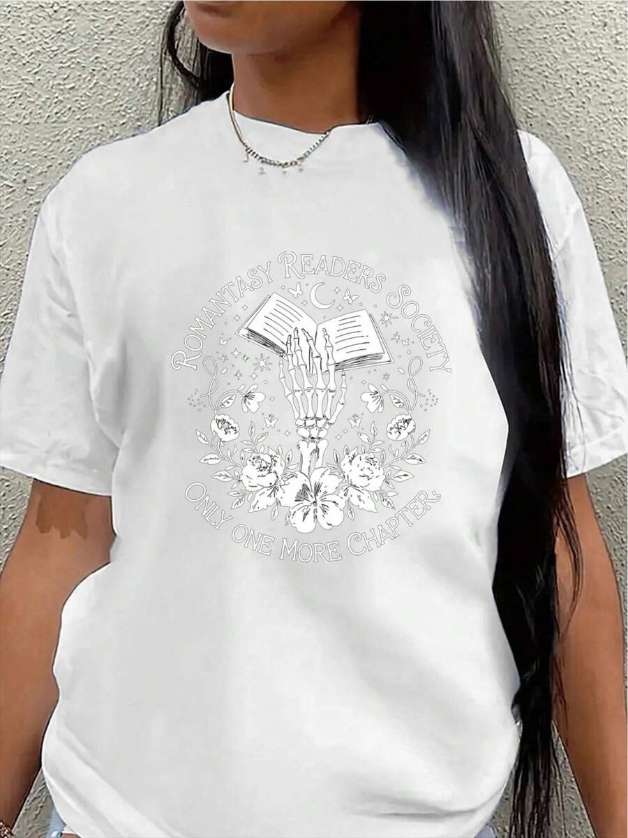 Short-Sleeved Polyester T-Shirt, Adorned With A Romantic Fantasy Book Club Print, Lightweight And Durable, Suitable For Casual Wear At Home Or In A Cafe. The Dark Fabric Print Design Is The Perfect Choice For Book Lovers And Relaxed Reading Moments. Women's Blouses > Clothing - 白色 - 查看 1