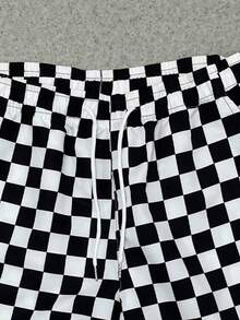 1pc Plus Size Men's Plaid Casual Beach Shorts, Breathable Lightweight And Comfortable, Suitable For Summer Vacation - Black and White - View 5