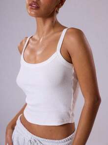 Camiseta de tirantes sencilla y lisa para mujer, básica casual para el día a día, parte de un armario cápsula, para uso diario, aeropuerto, vacaciones, vuelta al cole, elegante para primavera y verano, festivales - Blanco - Ver 4