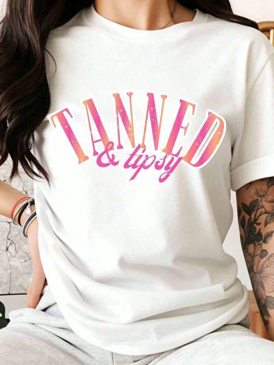 Women's "Tanned And Energized Summer Vibes" Graphic T-Shirt, Beach Party Outfit, Cute And Fun Pink Gradient Design T-Shirt, 100% Pure Cotton, Women's T-Shirt - 白色 - 查看 1
