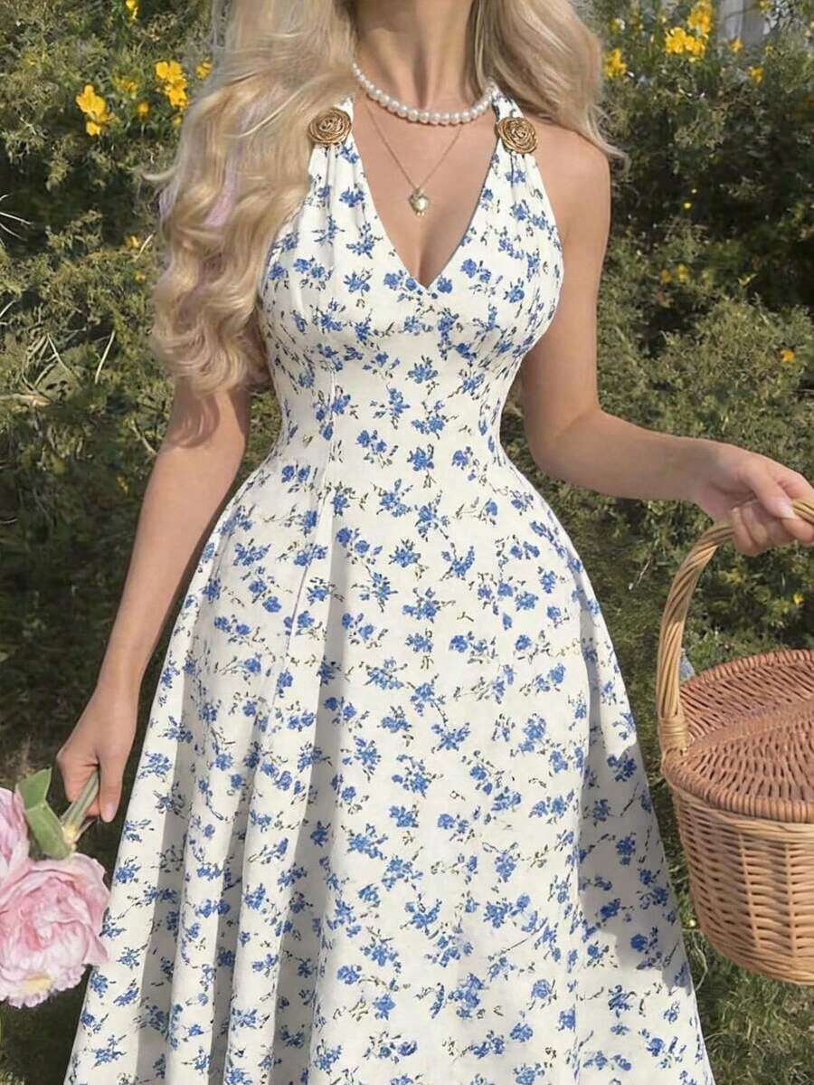 MOD Vestido midi elegante sin mangas con decoración floral 3D de metal y plisados para mujer - Azul y blanco - Ver 1