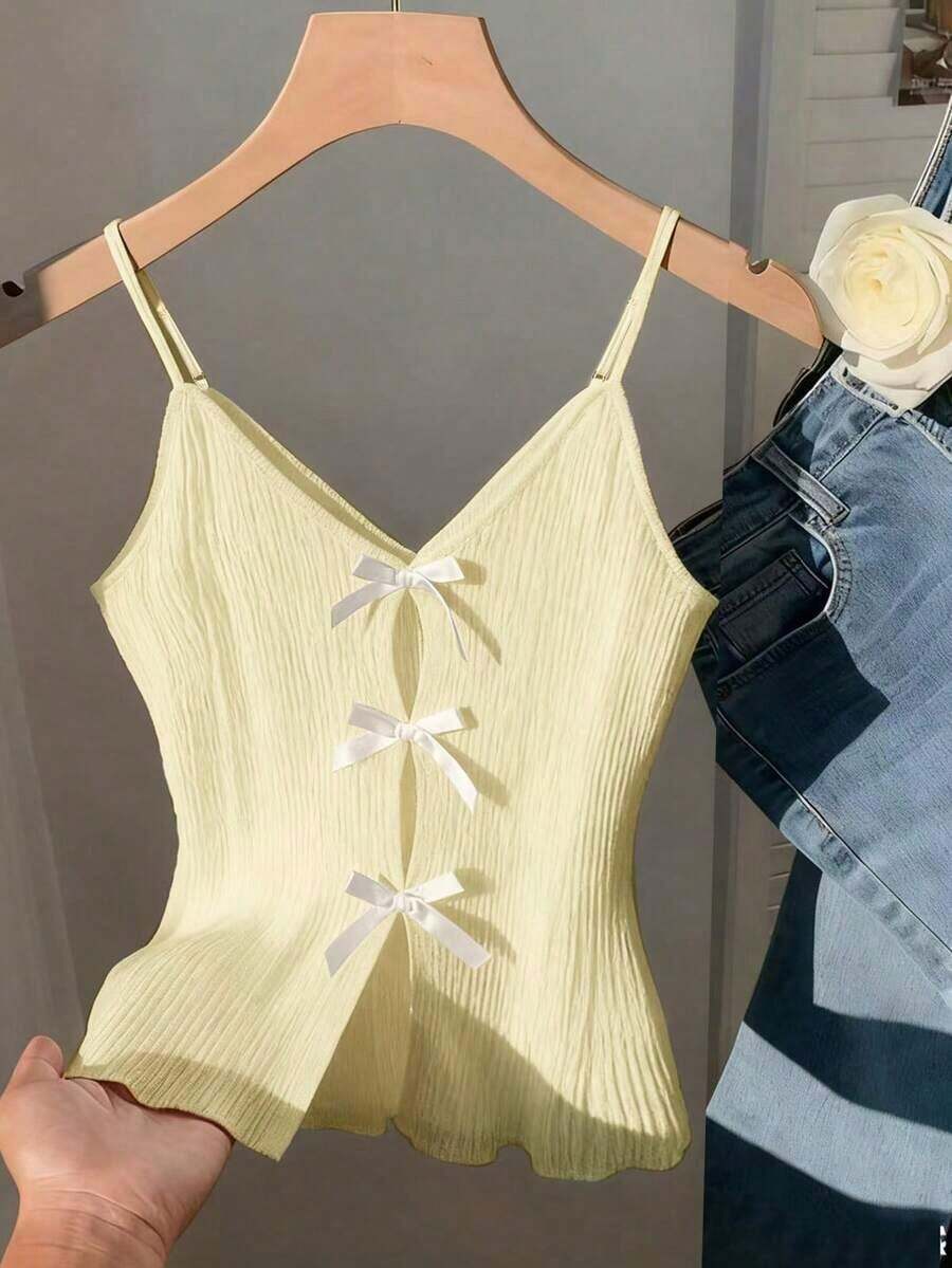 Top de tirantes finos de mujer con textura de tela sin mangas y decoración de lazo para el verano - Amarillo - Ver 1