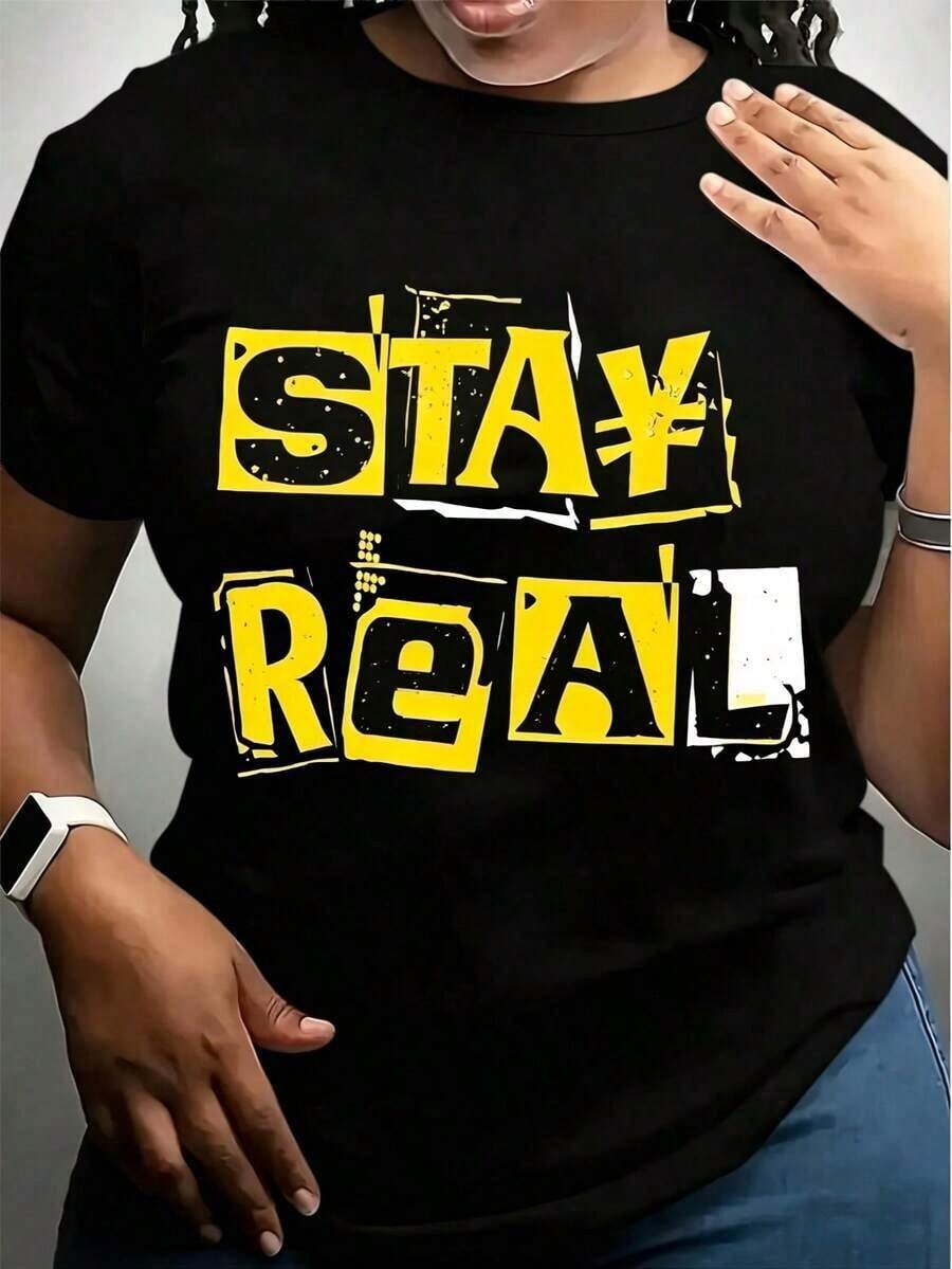 Camiseta con diseño de letras en bloques negras y amarillas, con la impresión 'Say Less', perfecta para el verano, de corte regular y cuello redondo. - Negro - Ver 1