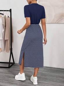 Vestido informal de verano para mujeres, vestido de ajuste ceñido a bloques de color con rayas y aberturas laterales, vestido midi, vestido básico de camiseta, vestido de verano para mujeres, vestido a rayas - Azul marino - Ver 2
