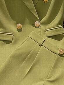 Conjunto de 2 piezas: Elegante chaleco sin mangas y pantalones cortos - Verde - Ver 3