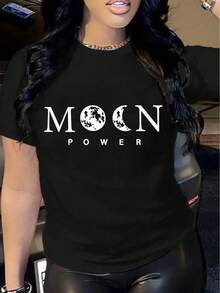Soft, 100% Cotton Women's Plus-Size T-Shirt With A "MOON" Print, A Relaxed Fit, And A Casual Style. This Breathable Cotton T-Shirt Goes With Everything And Looks Great. - 黑色 - 查看 1
