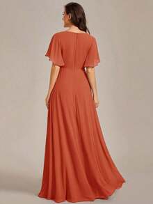 Elegante vestido de dama de honor de gasa con cuello en V, mangas con volantes bordados y plisados, vestido de noche formal para invitados de boda - Naranja Quemada - Ver 3