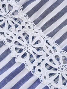 XHEGlowEve Vestido midi de línea A con cintura de parche de rayas azules y blancas de algodón y lino, con recorte de encaje hueco, elegante y encantador para uso diario, vacaciones, citas, moda de calle francesa, retro y versátil para primavera y verano, nuevo diseño sin mangasXHE - Multicolor 5 - Ver 9