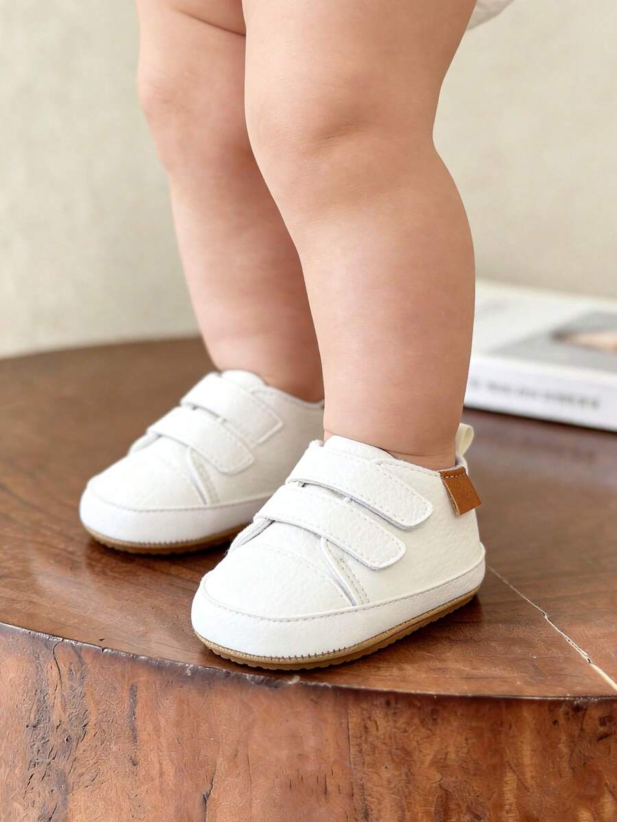 嬰兒男童女童牛津鞋 幼兒初學走路運動鞋 軟底防滑搖籃鞋 適用 0-6、6-12、12-18 個月