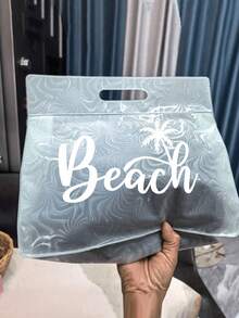 这款透明防水洗漱包印有白色“Beach”字样和棕榈树图案，可收纳洗发水、乳液、化妆品等。时尚实用，适合旅行、通勤、学生和爱美人士使用，可用于旅行、健身、酒店住宿和日常浴室收纳。用途广泛，也可作为化妆包使用。 - 彩色 - 查看 6