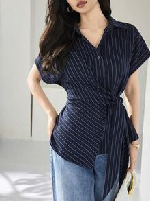 Camisa casual/de trabajo de mujer con mangas de murciélago a rayas, de un solo pecho y con cinturón de corbata - Azul - Ver 7