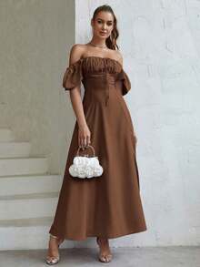 Vestido blanco elegante de verano con mangas abullonadas, nudo delantero, hombros descubiertos y abertura en el muslo - Marrón - Ver 6