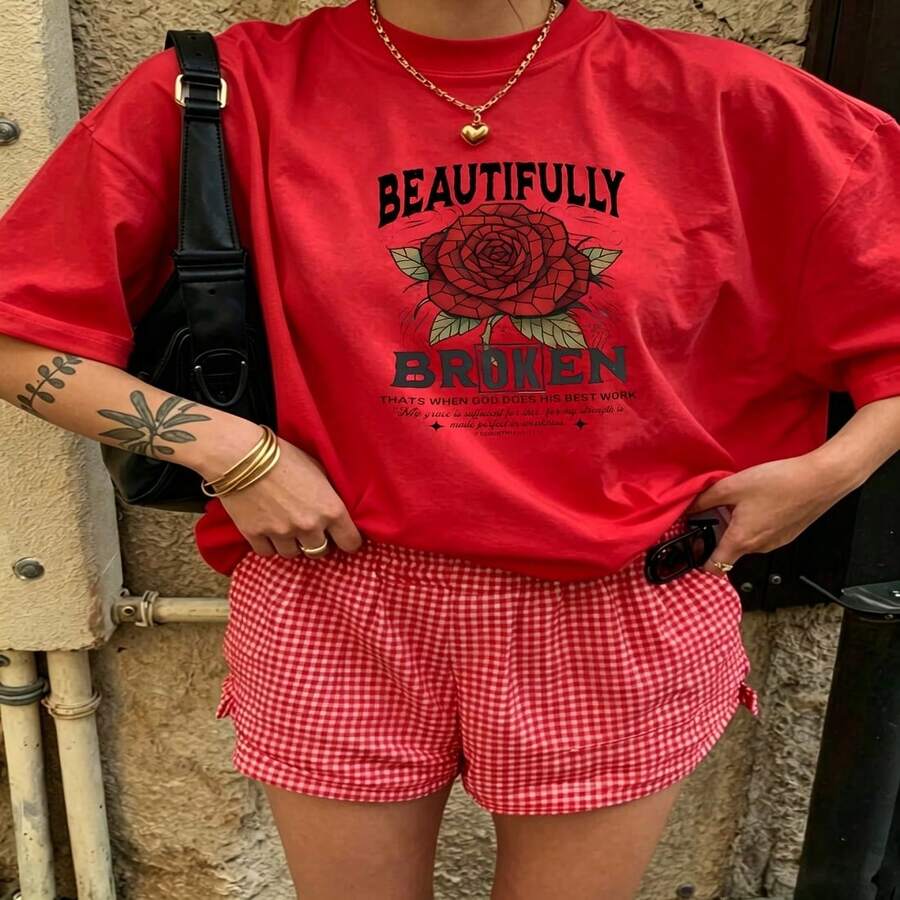 Heartfelt Daily Casual Graphic T-Shirt 100% Cotton Oversized Soft Breathable Casual Crewneck Short Sleeve Top Aesthetic Daily Vintage Red Rose Design For Casual Wearers Fashion Lovers Daily Outfit Enthusiasts Gift Givers - 紅色 - 查看 1