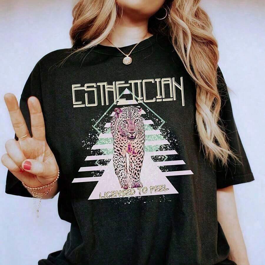 1 Piece Gifts For Estheticians Esthetician T Wax Boss Skin Re Esthetician Dr Dermatology Lash Te6 Women's Spring Graphic Print Short Sleeve Casual T-Shirt With Round Neck (Holiday Season) 180g 100% Cotton - 黑色 7 - 查看 1