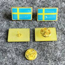 5枚金属和树脂材质的世界各国国旗徽章，包括国旗形状和金属奖章徽章，适合庆祝活动和日常装饰。 - 彩色 - 查看 71