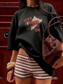 Strawberry Print T-Shirt With "EERT" Text,  Short-Sleeve T-Shirt For Spring/Summer 2026, Made In Mexico, 180 Grams. Cartoon Print, Couple Design, Suitable For Indoor Or Outdoor Wear. Crew Neck, Unisex, Ideal For Office And Leisure. One-Pack. - BK-P631577SLNDXZGY636 - 查看 3