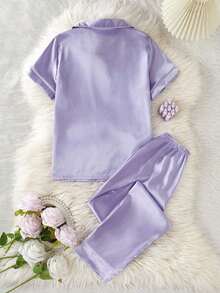 Set de 2 piezas de pijama con top de manga corta y pantalones con bordado de corazón de seda sintética - Púrpura malva - Ver 2