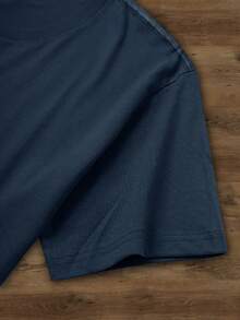 Women's Classic Christian Short-Sleeved T-Shirt With "Bible" "REDEEMED" "EPHESIANS 43" Letter Print. 18cm. New, Round Neck, Fashionable, Breathable, Casual, Versatile, All-Purpose, Can Be Casually Combined For Various Leisure And Entertainment Places And Scenes. - Dark Blue - 查看 4