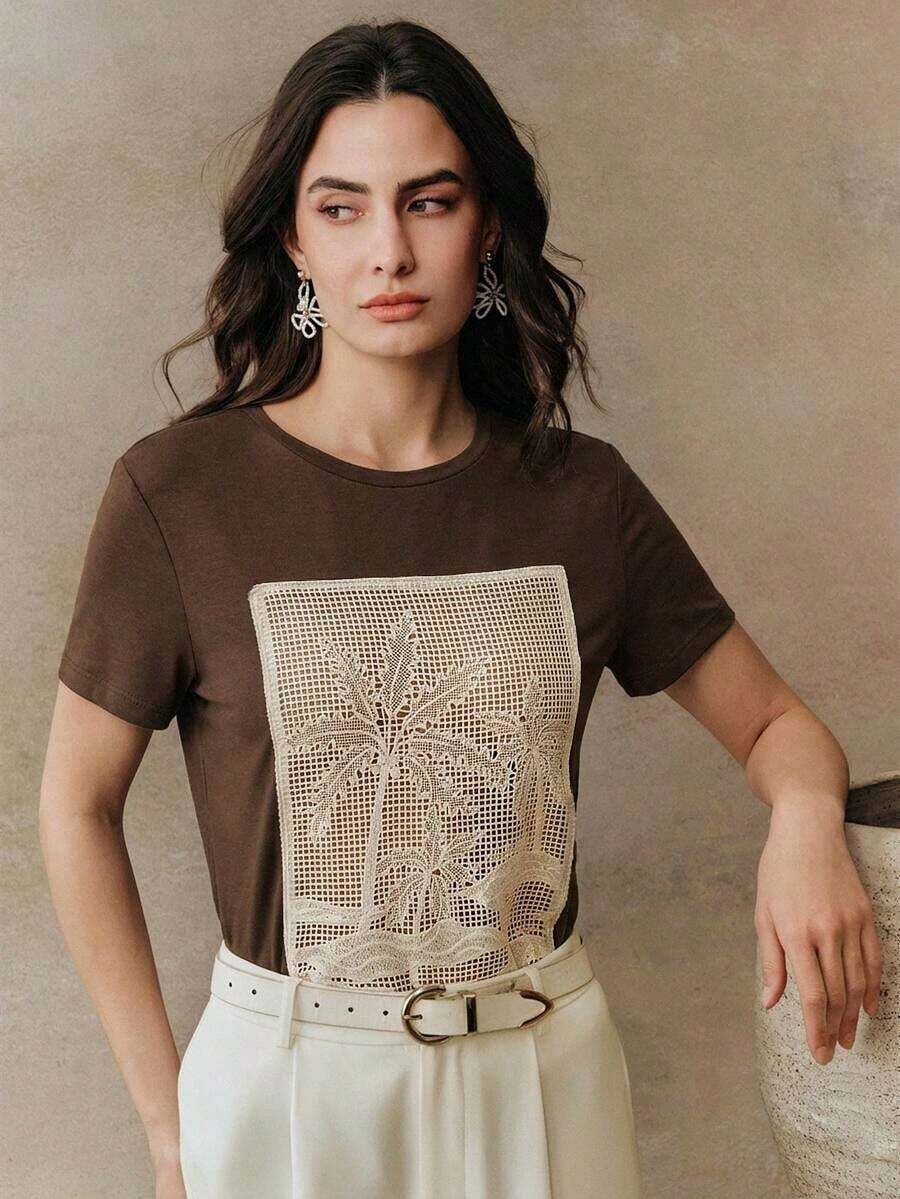 Women's Short-Sleeved Knit Blouse With A Round Neck And Floral Mesh Print, Ideal For Holidays And Casual Spring Wear - 灰色 - 查看 1
