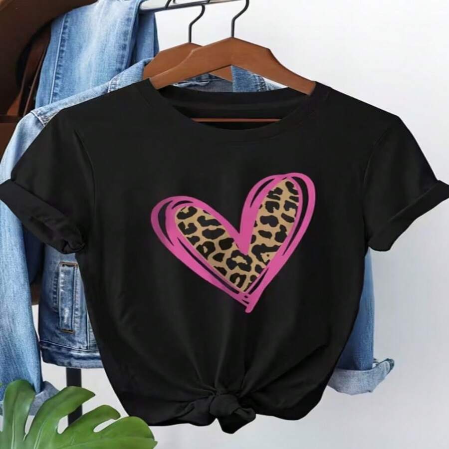 Camiseta para mujer Top pickLocal con estampado de corazón de leopardo 2026, talla grande, camiseta ligera de verano, ajuste regular, casual, transpirable, esencial para uso diario, ropa versátil, aspecto moderno, material cómodo, mangas cortas para adultos jóvenes S-XXXL - Negro - Ver 1