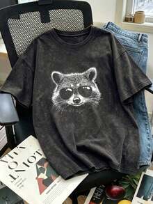 Camiseta de manga corta con cuello redondo, estampado de mapache y teñido anudado, de estilo minimalista y de moda para el verano, blusa versátil y elegante para mujer en color negro - Negro - Ver 2