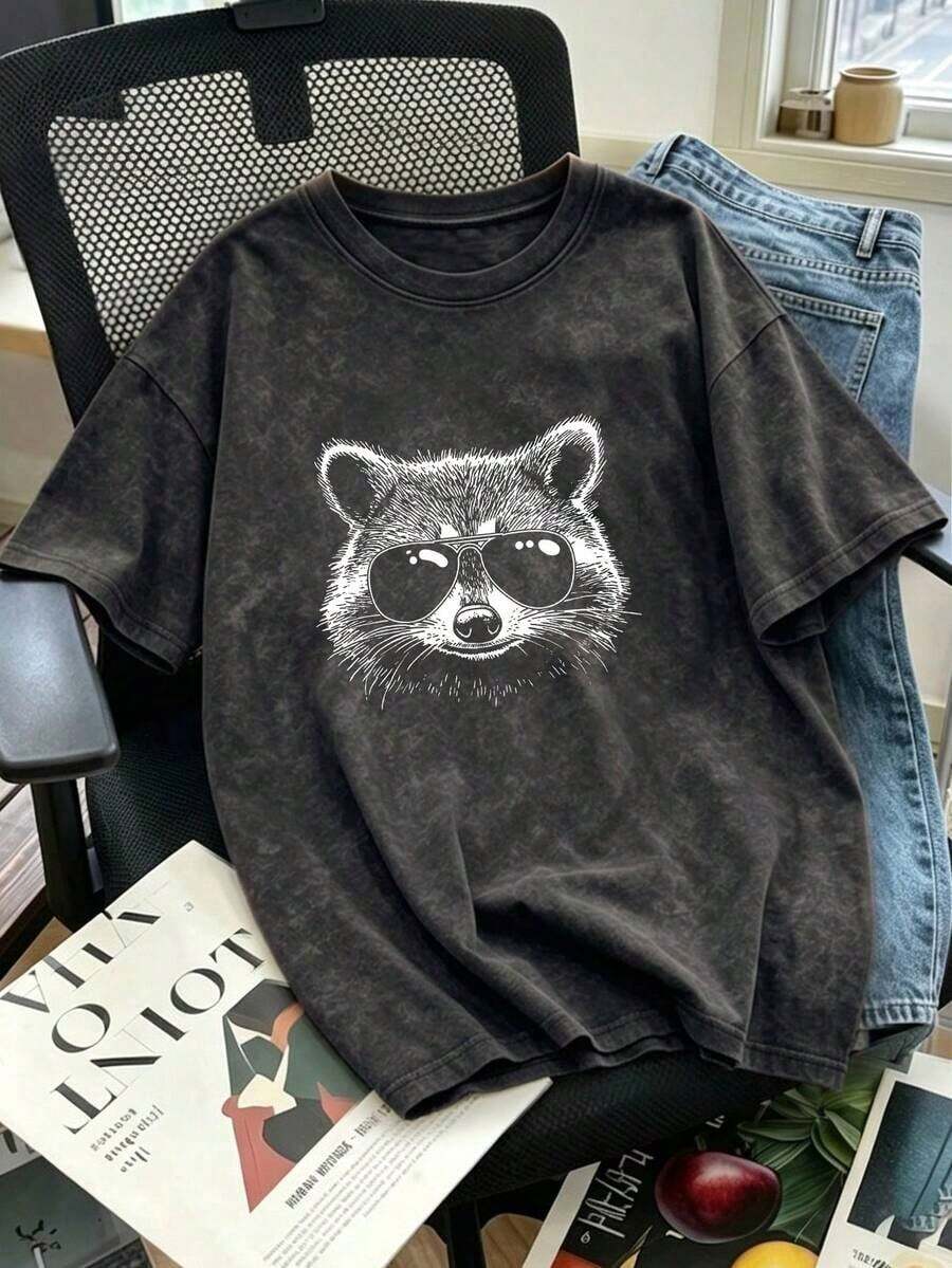 Camiseta de manga corta con cuello redondo, estampado de mapache y teñido anudado, de estilo minimalista y de moda para el verano, blusa versátil y elegante para mujer en color negro Premium washable cotton fabric - Negro - Ver 1