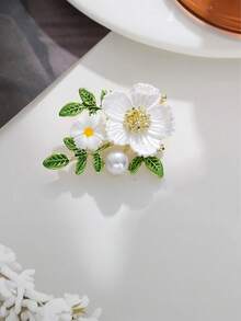 1枚仿珍珠花卉胸针 | 白色雏菊设计 | 合金材质 | 可搭配服装和围巾 | 教师节、返校季、毕业季的理想礼物 | 特殊场合的优雅配饰 - 彩色 - 查看 3