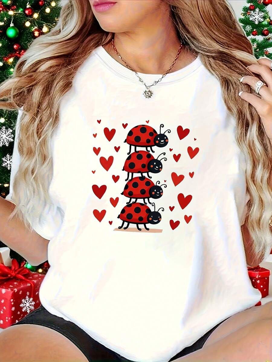 Talla Grande - Talla Grande - Camiseta de Talla Grande con un Lindo Estampado de Mariquita y Corazón para el Día de San Valentín, Camiseta Blanca de Manga Corta y Cuello Redondo para Mujer - Lavable a Máquina, Adecuada para Fiestas Navideñas, Salidas Casuales, Regalos Festivos
