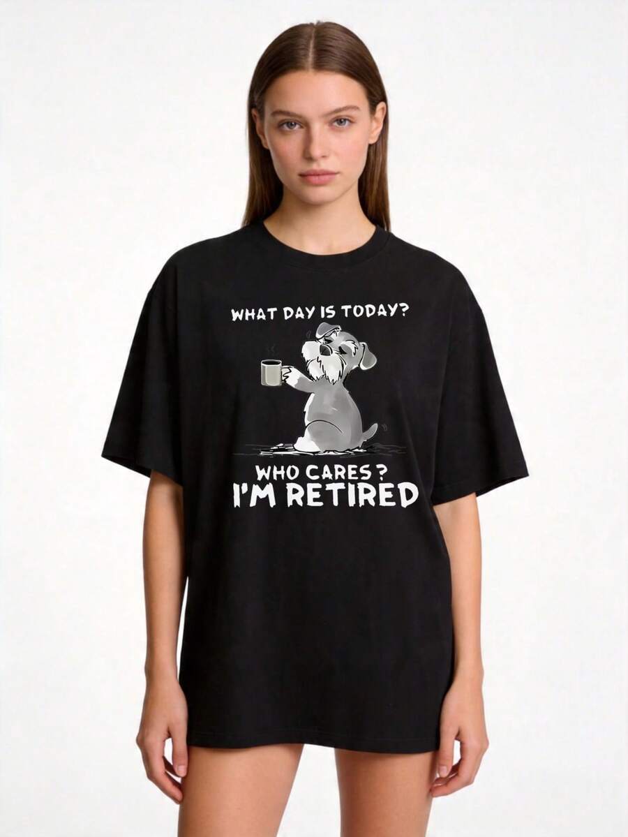 Women's Premium Casual T-Shirt With Cartoon Dog And Coffee Print, Sizes S-2XL, Short Sleeve, Solid Black And White, With The Phrase "Who Cares? I'm Retired." Matching Family And Couple Outfits, Perfect For Spring And Summer, Ideal Gift For Mom, Mother's Day, Family, And Best Friends. . - 黑色 - 查看 1