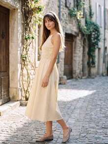 Yellow Striped Midi Dress With A Square Neckline, Ruched Bodice, And A-Line Skirt. Cute Spring And Summer Dress, Cute Yellow Dress, Casual Holiday Outfit, French-Style Dress - 黃色 - 查看 7