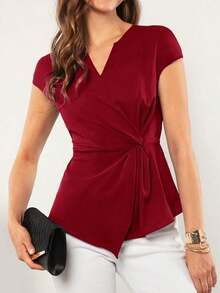 Blusa casual con cuello con muesca, frente retorcido y bajo asimétrico - Burdeos - Ver 6