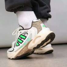 Adidas New VENTO 4.0 Breathable Resilient Running Shoes, Unisex - Black and White/green - View 6