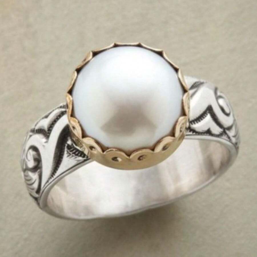 Vintage Textured Women's Ring, Dual-Color Carved Craftsmanship, Creates A Casual And Gathering Atmosphere, Suitable For Daily Life And Holiday Gatherings, A Perfect Gift For Her - Silver - View 1