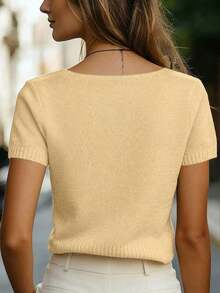 Blusa de punto ajustada con cuello en V y manga corta, color albaricoque, con detalle de trenzado, uso diario minimalista - Amarillo - Ver 2