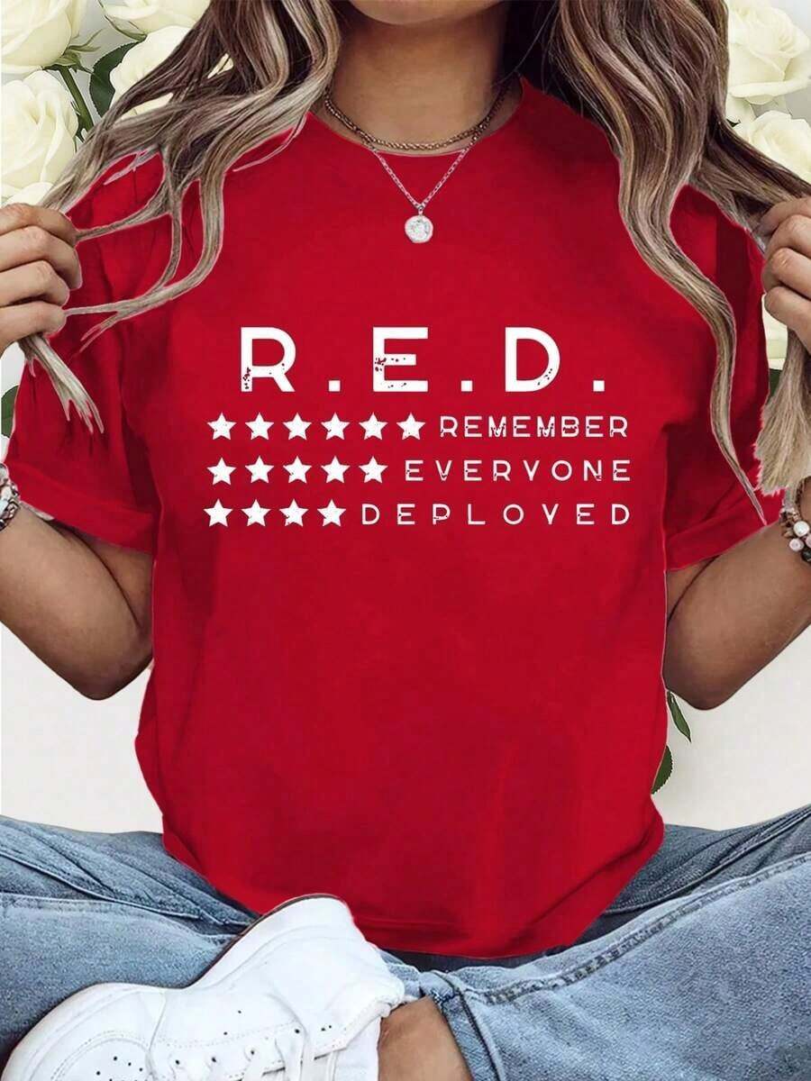 Oversized Short Sleeve T-Shirt - Friday We Wear Red Remember All Deployed Personnel, Red Friday T-Shirt, RE Commemoration T-Shirt, Fashionable Loose Top For Women, Comfortable For Everyday Wear, Suitable For Casual Activities, Breathable And Slightly Stretchy, Machine Washable, 100% Cotton - 紅色 - 查看 1