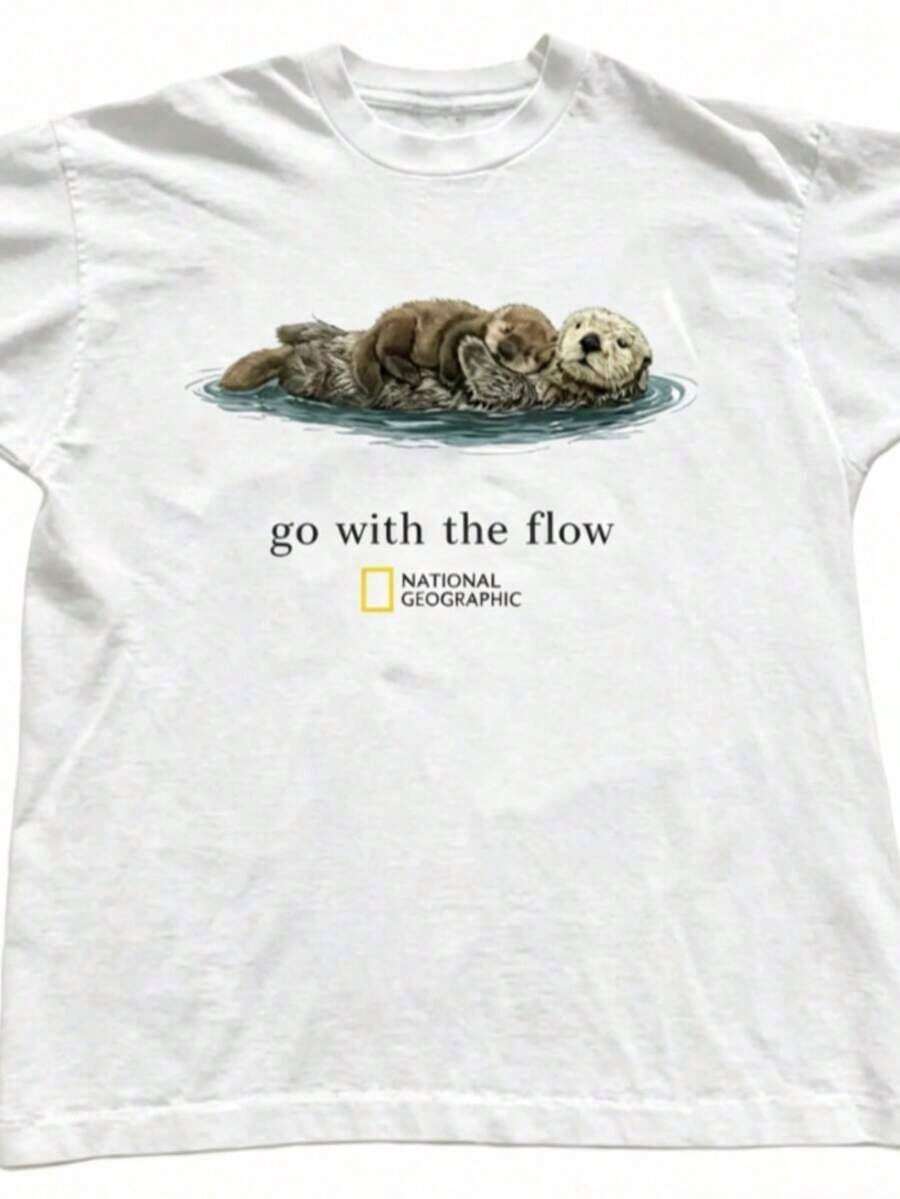 Nueva Llegada 2026: Camiseta Unisex "Go With The Flow" de National Geographic, Estilo Holgado y Relajado, Tejido Suave y Transpirable, 100% Algodón, Moda para Uso Diario, Camiseta de Mujer con Estampado Gráfico. - Blanco - Ver 1