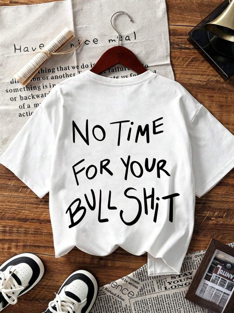 Modern, Loose And Stylish Women's T-Shirt With The Phrase "No Time For Your" Handwritten, Breathable And Comfortable, Short Sleeve, Made Of Soft Cotton And Round Neck, Ideal For Casual Outings And Bold Fashion Looks. - 白色 2 - 查看 1