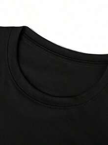 Under The RadarCamiseta Casual de Manga Corta para Mujer - Top de Verano Negro de Corte Holgado con Estampado de Mariposas, Tela Suave y Brillante, Camiseta de Cuello Redondo Lavable a Máquina para Comodidad Diaria |   Estilo Casual Moderno, Camisetas para Mujer - Estilo Urbano Vintage, Camiseta Unisex de Algodón Holgada de Manga Corta con Cuello Redondo - Negro - Ver 6