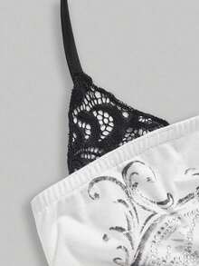 Conjunto de concierto Y2K para mujer, top corto de algodón con contraste de encaje y estampado de calavera punk en 2 en 1 - Blanco - Ver 3