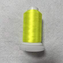 Sanbest 1卷120D/2涤纶绣花线 - 39种鲜艳颜色可选，1000米/卷，适用于Brother、Babylock、Janome、Singer、Pfaff、Bernina、Brother等缝纫机品牌 - 彩色 - 查看 35