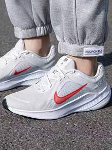Nike Quest 5 低筒休閒跑步鞋 男款 紅白色 - 白紅色 - 查看 1
