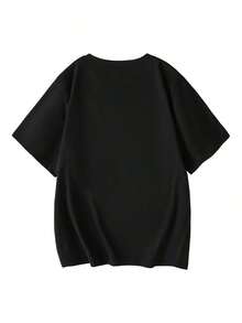 100% Pure Cotton, Breathable And Gentle On The Skin. Classic Crew Neck Design, Slim Fit, And Flattering For All Body Types. Fashionable Print With A Minimalist Style And High-Quality Finish. Unisex Design Perfect For Matching Outfits, Ideal For Everyday Wear, Dates, Leisure, And Streetwear – Versatile And Timeless. - 黑色 - 查看 4