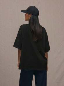 Oversized Crew Neck T-Shirt With Logo, Casual, For Vacation, Daily Wear, Airport, Back To School, Stylish, Spring, Summer, Holidays - 黑色 - 查看 3