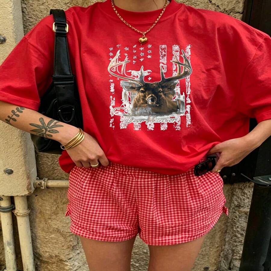Heartfelt Daily Casual Graphic T-Shirt 100% Cotton Oversized Soft Breathable Casual Crewneck Short Sleeve Top Vintage Aesthetic Red Checkered Shorts Street Style Fashion Lovers Casual Wearers Daily Outfit Enthusiasts Gift Givers - 紅色 - 查看 1