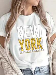 Camiseta casual de verano para mujer, hecha de material ligero, con un diseño suave y transpirable, perfecta para actividades casuales al aire libre.Ofrece un ajuste cómodo con una textura suave en un color neutro. Camiseta de manga corta con estampado gráfico para mujer de talla grande, estilo casual, cuello redondo, holgada, cómoda y suave, ideal para atuendos diarios. - Blanco - Ver 7