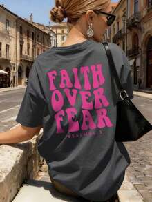 Women's Casual Short-Sleeve Crew Neck T-Shirt With Slogan Print, Perfect For Vacation. This Printed T-Shirt Is Available In White, Black, And Pink, And Is Ideal For Summer Vacations. - 深灰色 - 查看 1