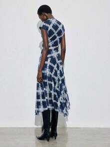 MAIJA Sleeveless V-Neck Ruffled Midi Dress With Bohemian Print - White - View 3