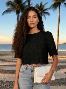 Blusa corta de mujer con hombros fruncidos, de encaje calado y lavable, para vacaciones - Negro - Ver 2