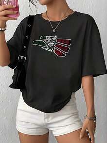 100% Cotton. Central Figure Of A  Mask With  Symbols In Patriotic Colors Representing Strength, Tradition, And National Pride In Every Detail. Women's 100% Cotton Soft And Durable T-Shirt, Perfect For Showing Off Your Attitude. Women's Simple Solid Color T-Shirt, Loose And Slim Fit Casual Short Sleeve - 黑色 - 查看 12